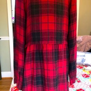 Maurices dark grey and burgundy top